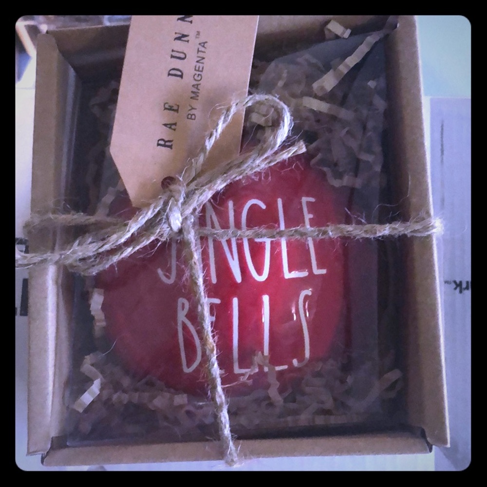 BNIB RAE DUNN ORNAMENT